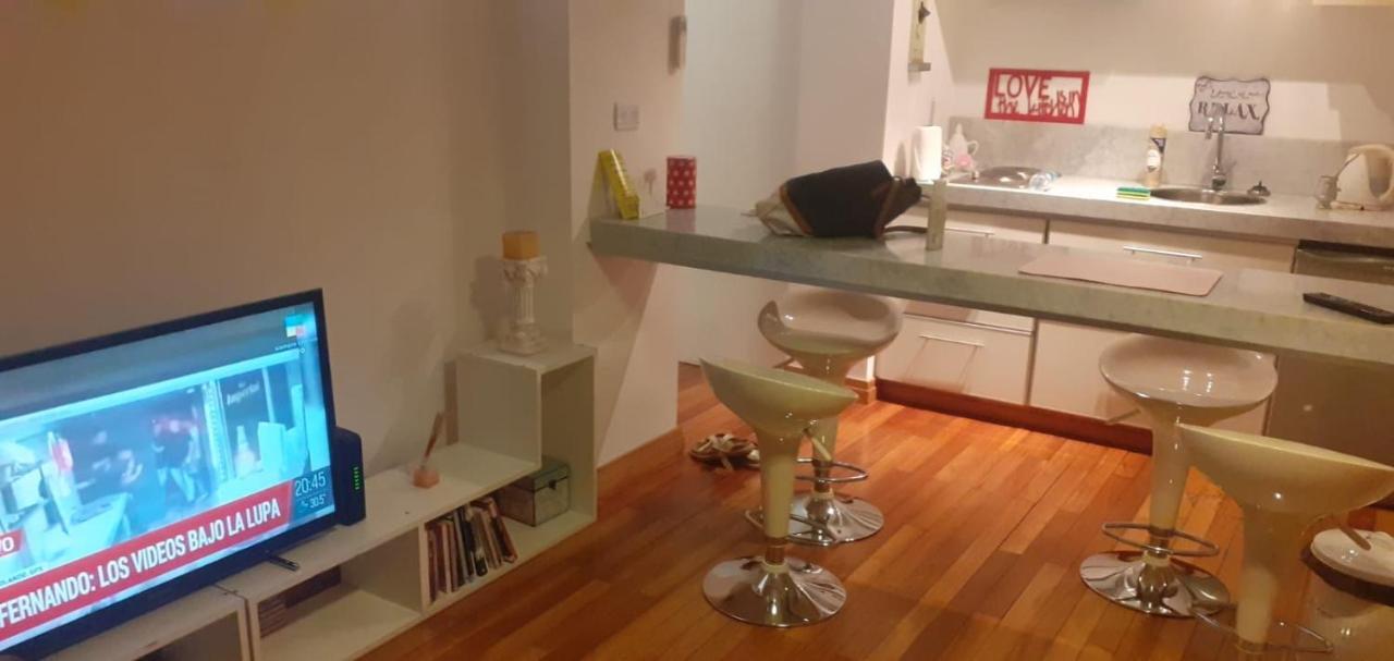 Apartamento Av Kennedy Y Cervino A Metros Embajada Eeuu Buenos Aires Exterior foto